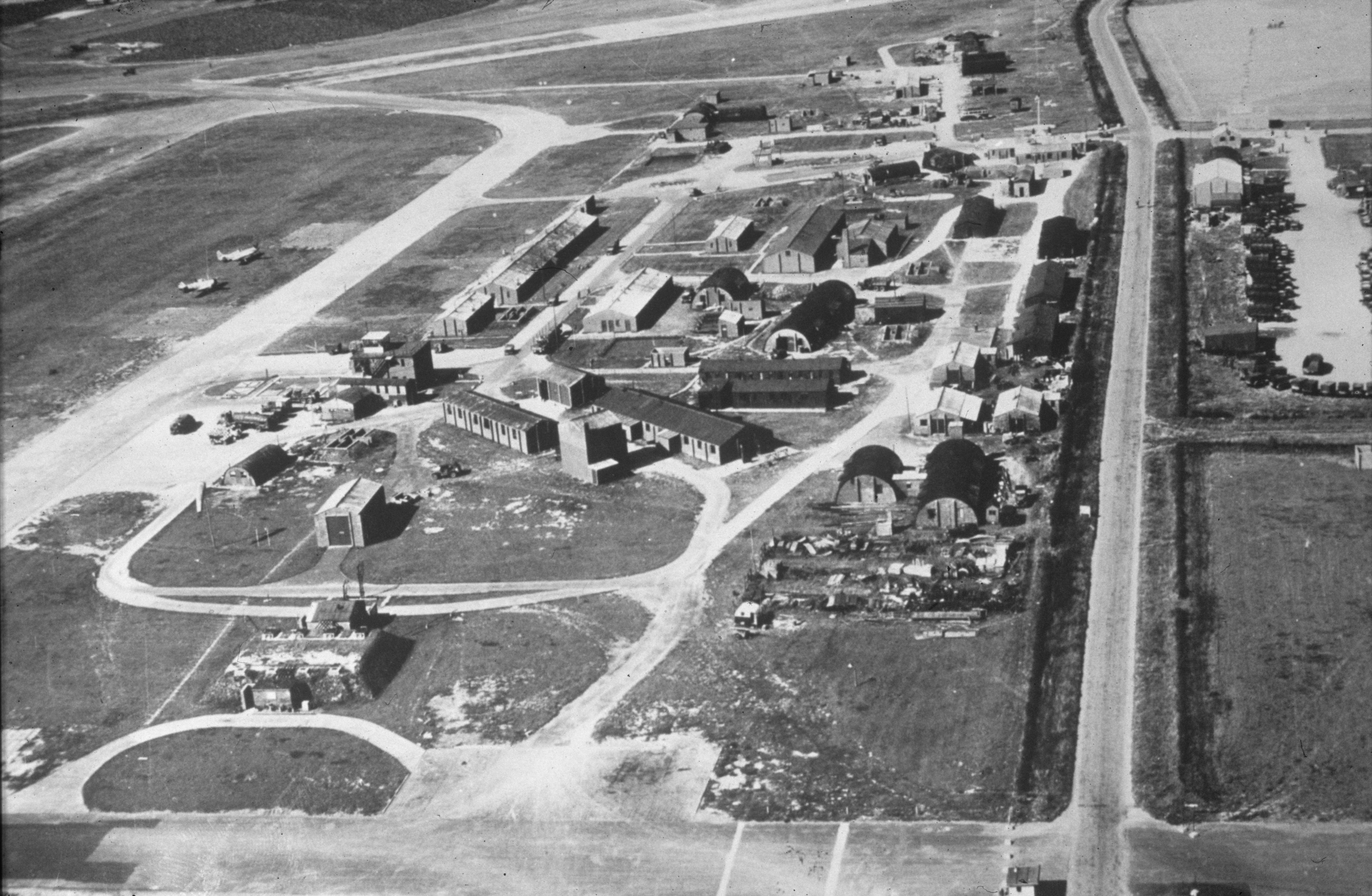 Airfield site c1944 © AAM FRE6297